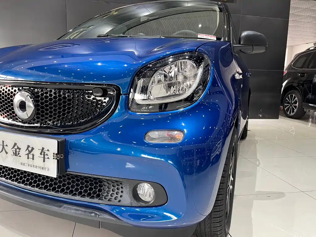 smart Forfour 2017 — фото 12