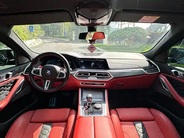 BMW X6 M 2022