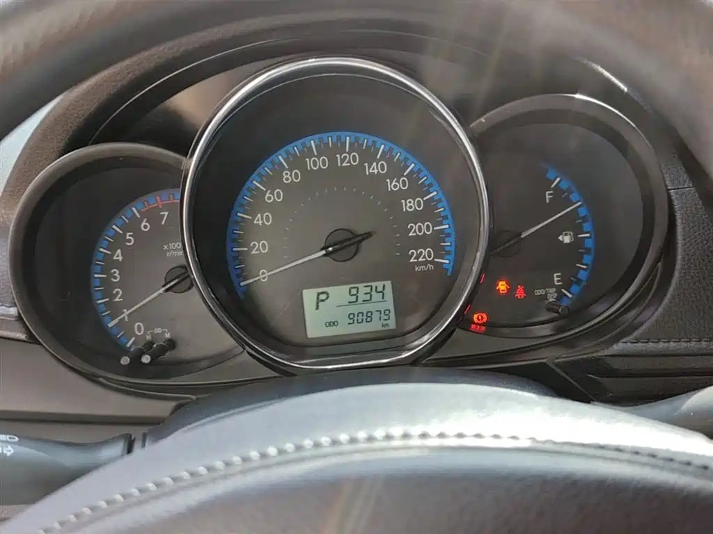 Toyota Vios FS 2018 — фото 12