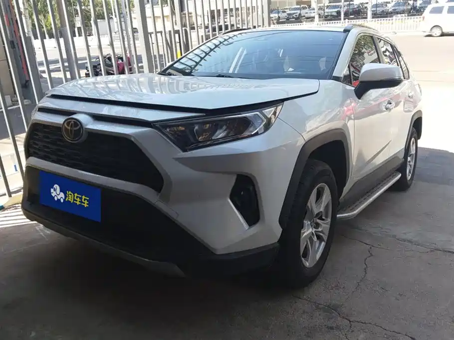 Toyota RAV4 2023