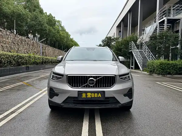 Volvo XC40 2022