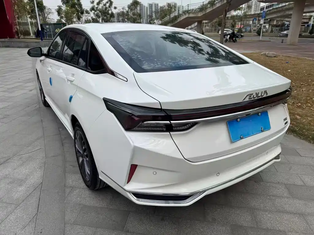 Dongfeng Yixuan MAX 2021 — фото 4