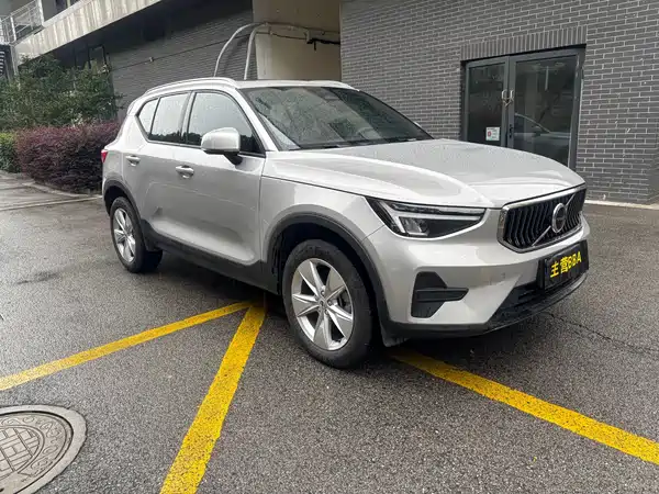 Volvo XC40 2022