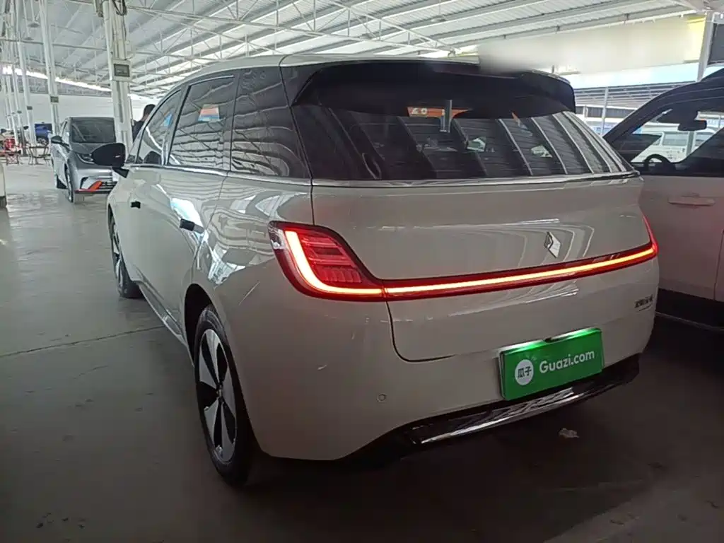 Baojun Clouds 2023