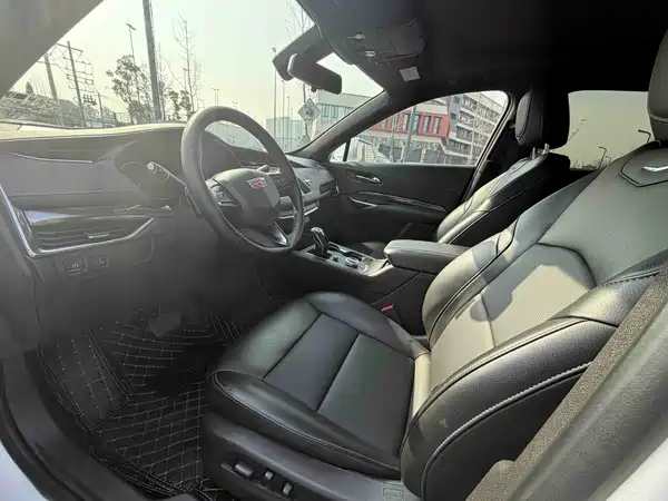 Cadillac XT4 2018