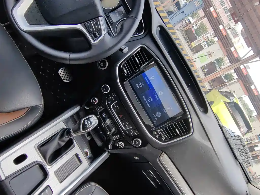 Geely Vision X6 2018 — фото 16