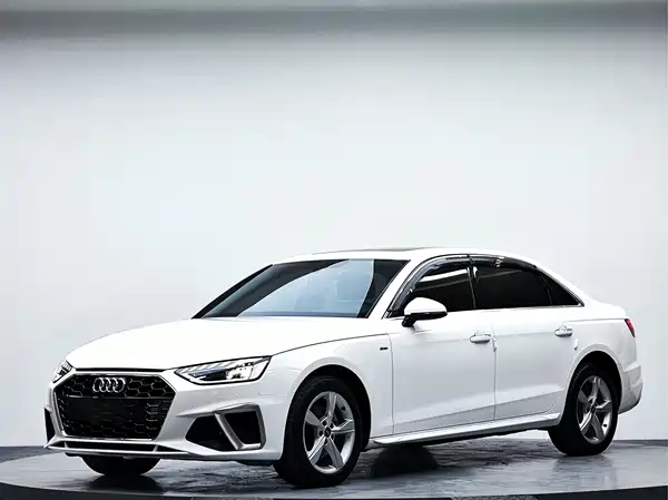 Audi A4L 2021