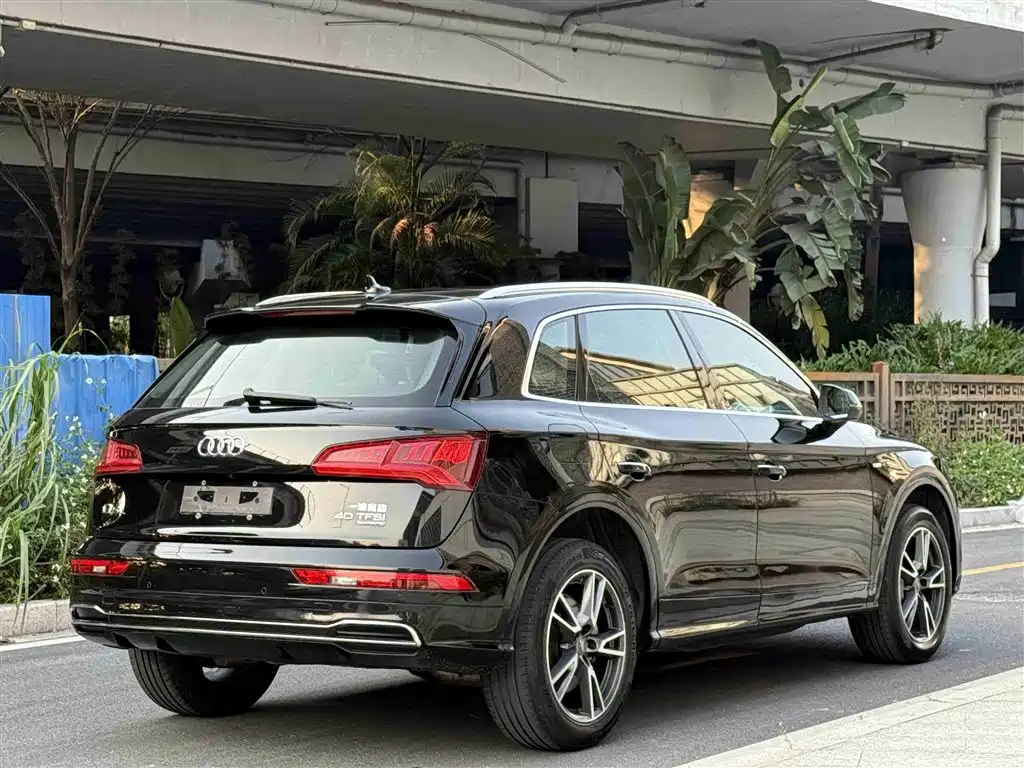 Audi Q5L 2019 — фото 4