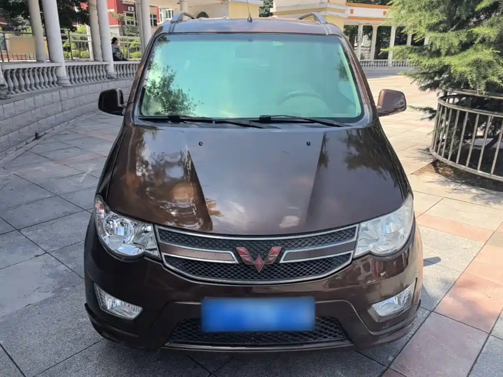 Wuling Hongguang 2016