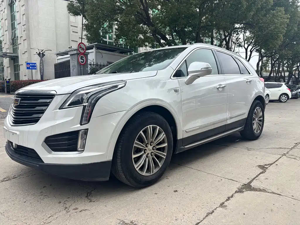 Cadillac XT5 2018 — фото 3