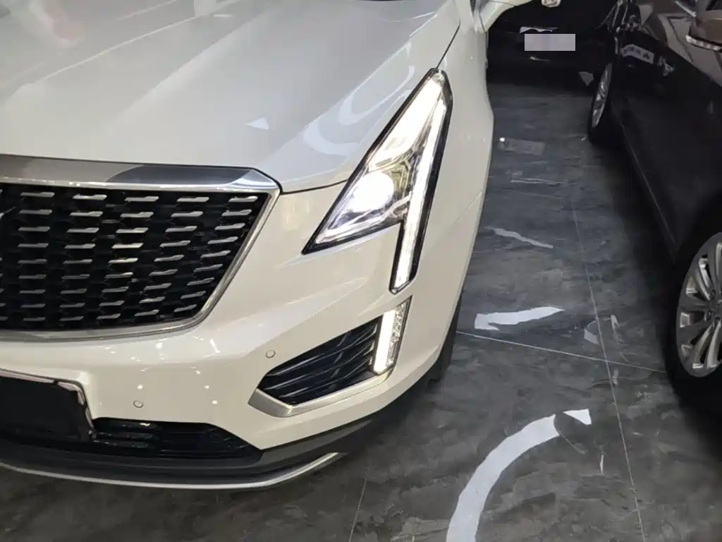 Cadillac XT5 2022 — фото 24