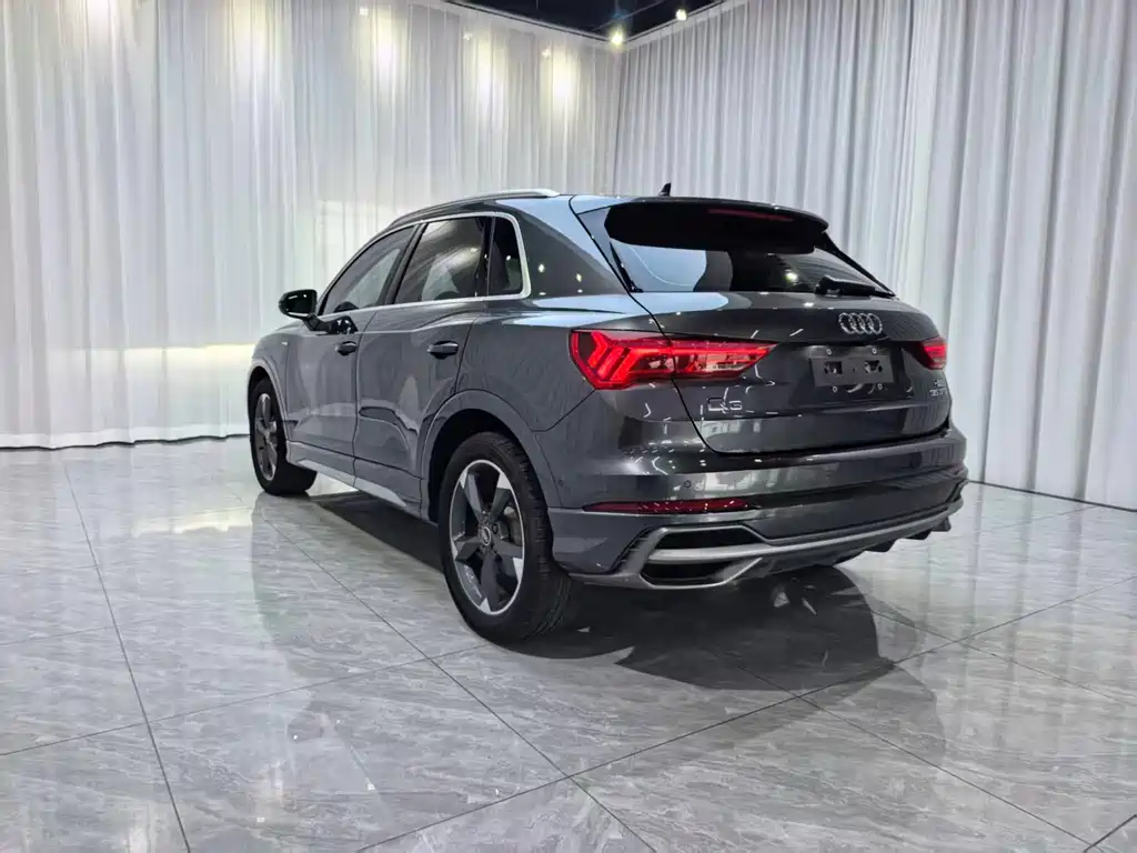 Audi Q3 2022