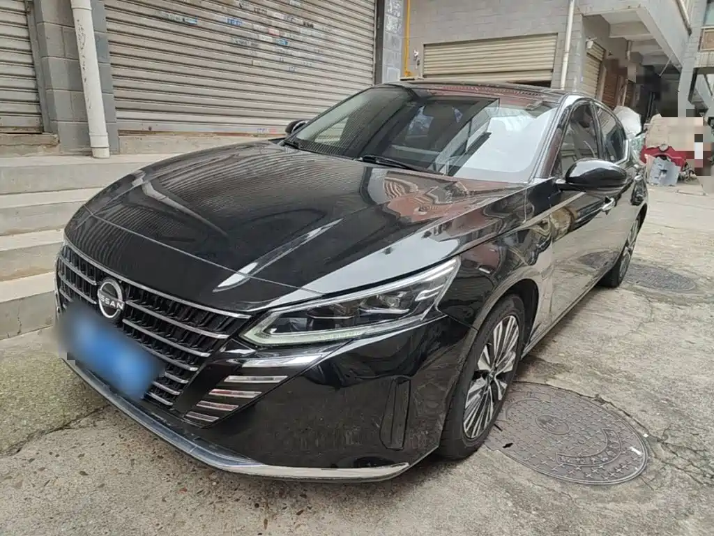 Nissan Teana 2023