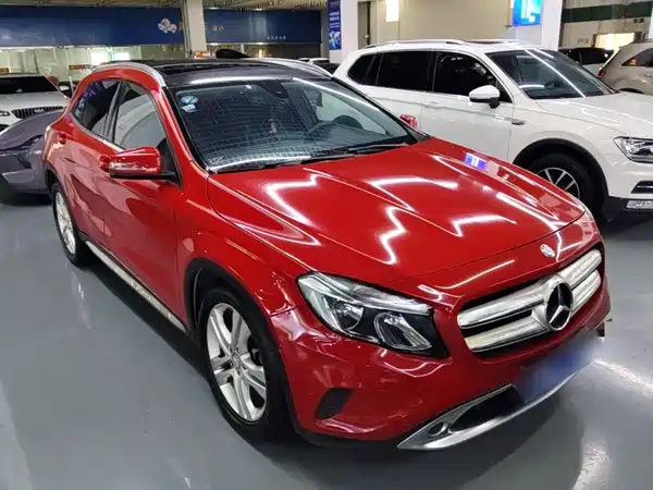 Mercedes-Benz GLA 2016