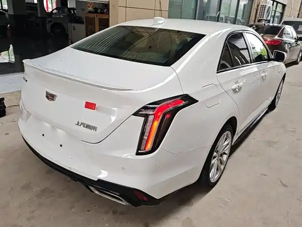 Cadillac CT4 2020
