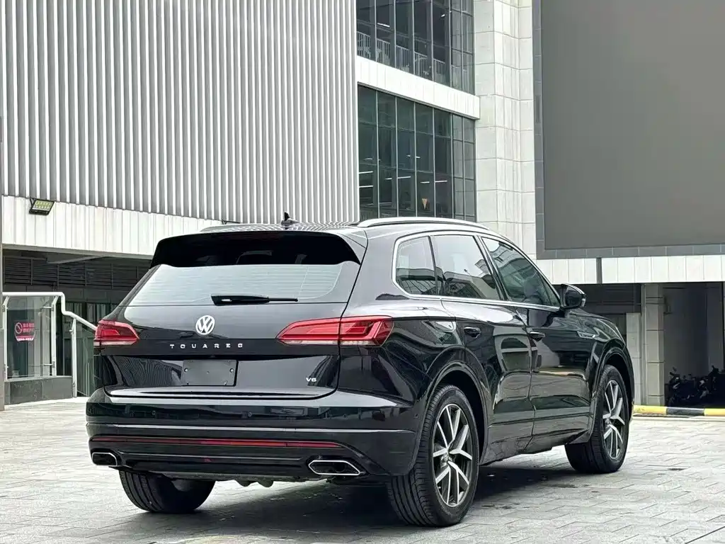 Volkswagen Touareg 2020 — фото 3