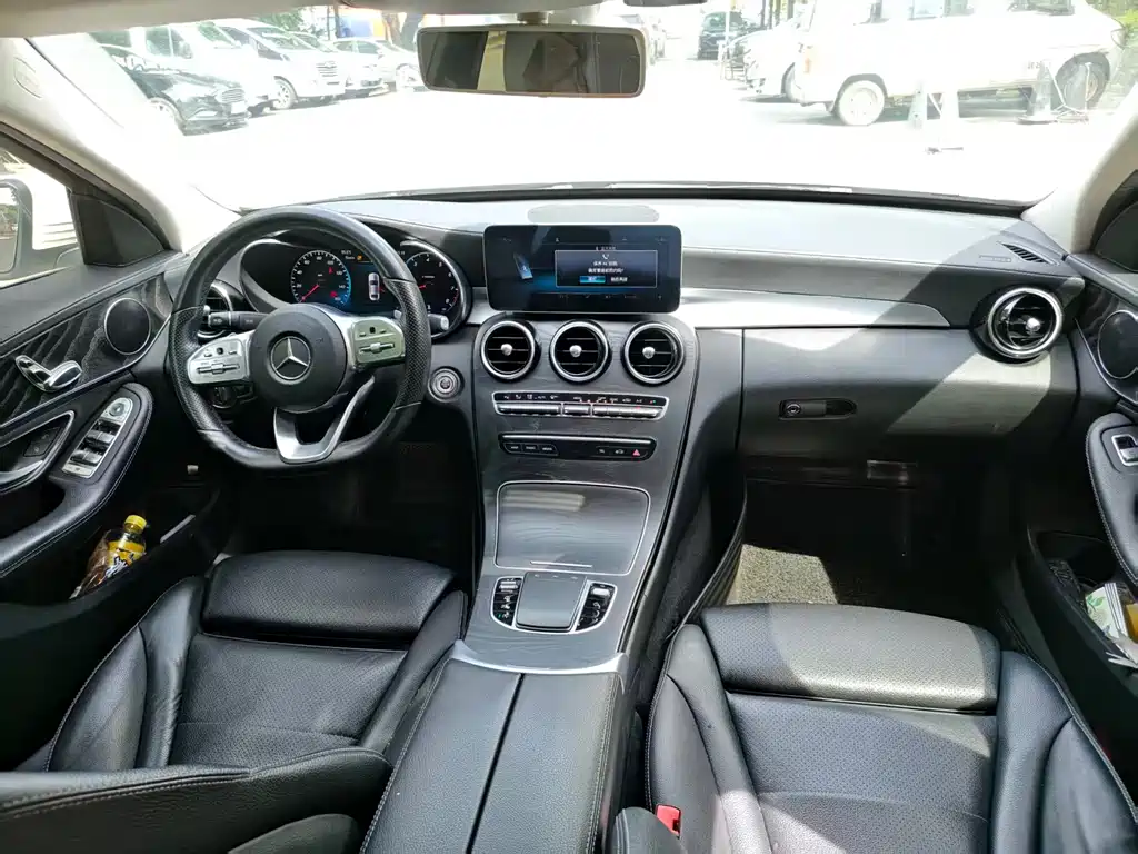 Mercedes-Benz C-Class 2019