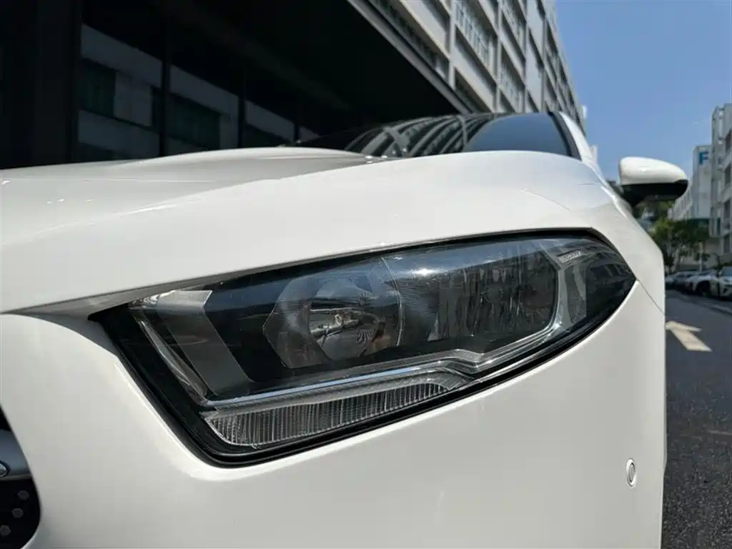 Mercedes-Benz A-Class 2019 — фото 14