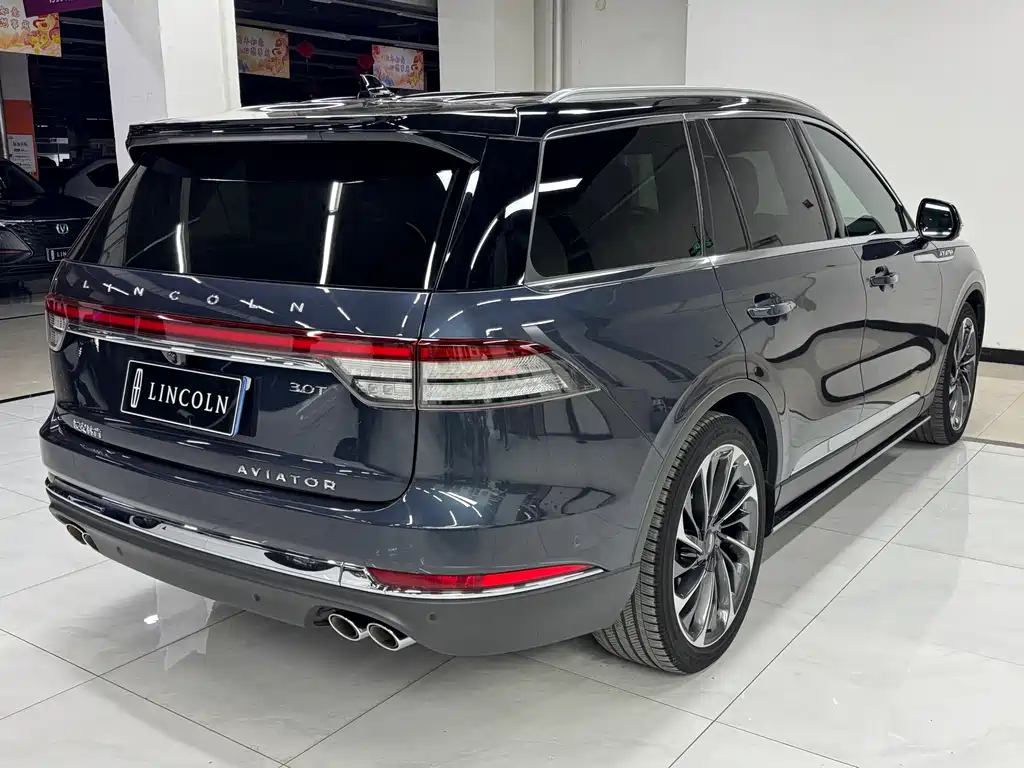Lincoln Aviator 2022 — фото 4