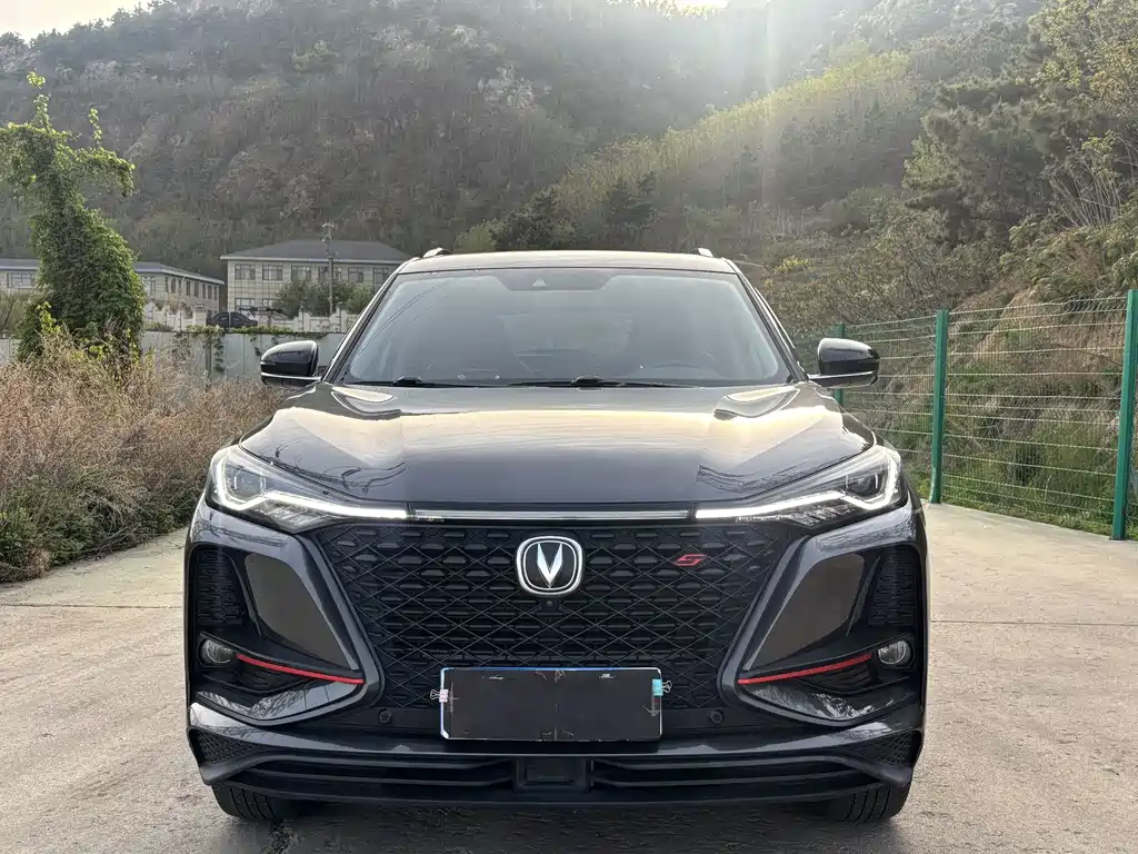 Changan CS75 PLUS 2020 — фото 2