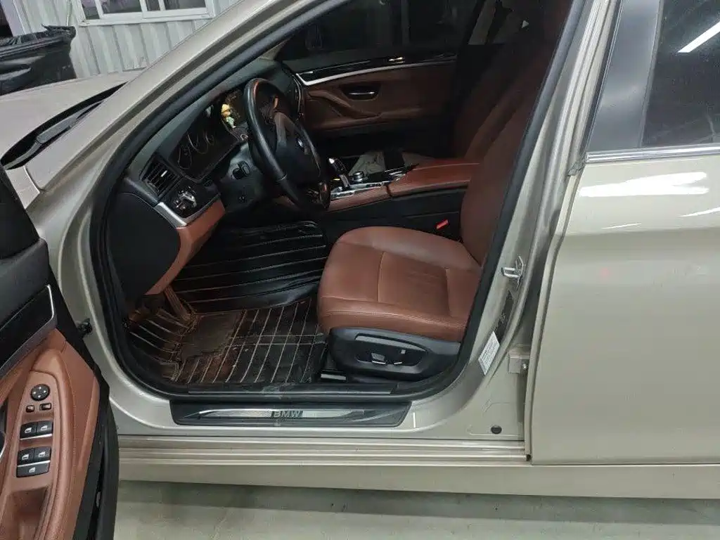 BMW 5 Series 2016