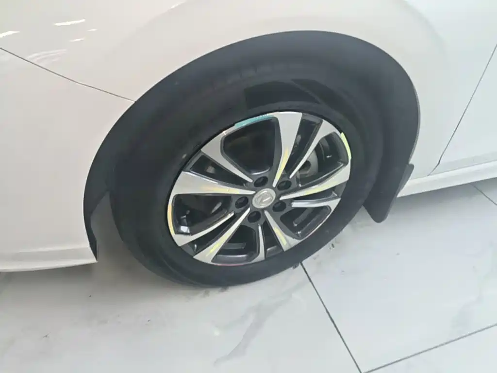 Changan Escape 2023 — фото 23