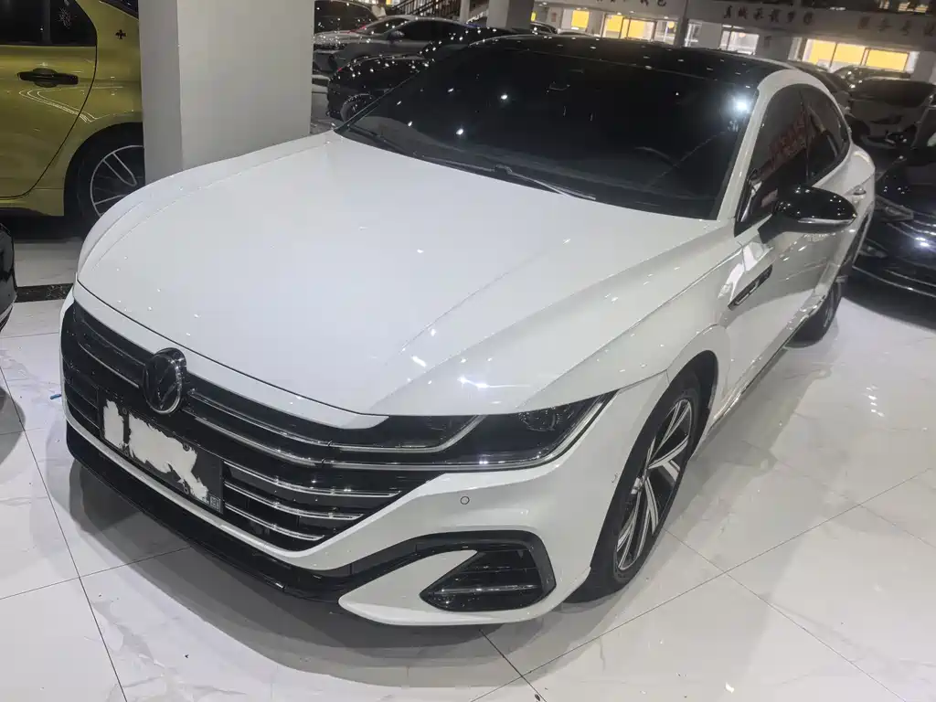 Volkswagen CC 2019 — фото 1
