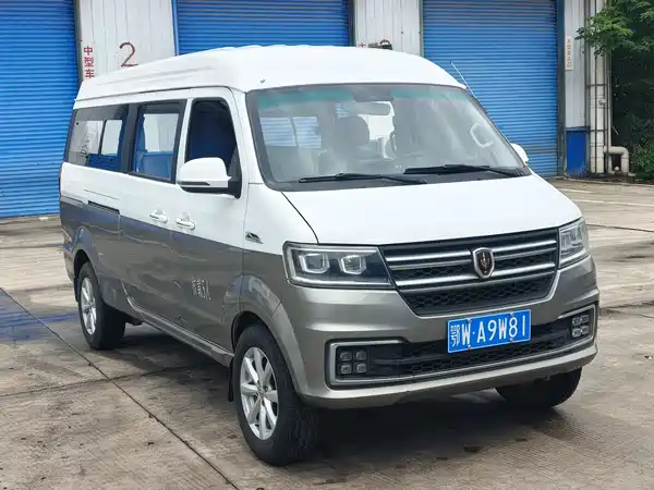 Jinbei New Hiace S 2021