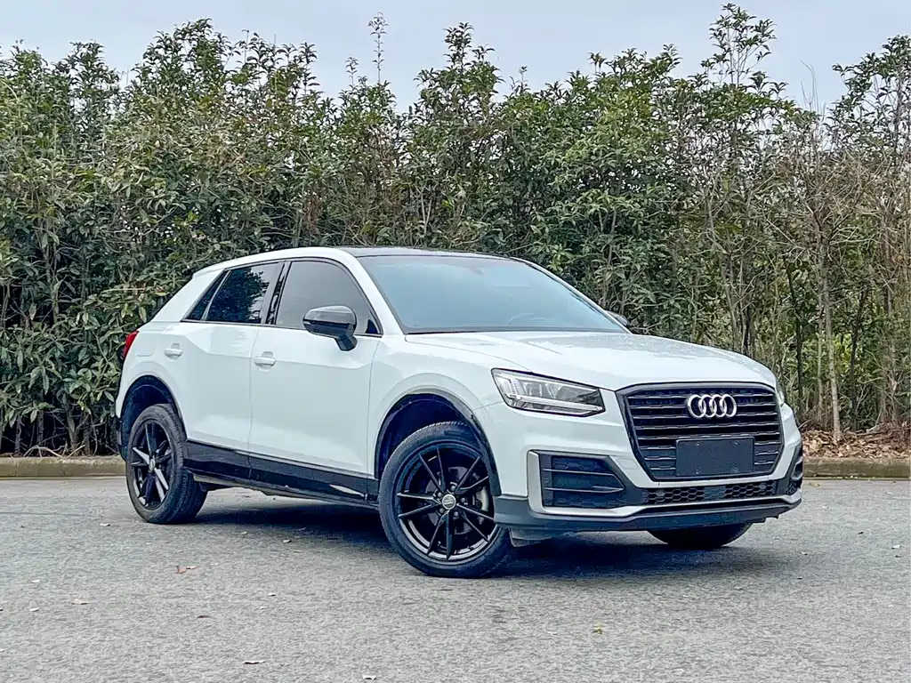 Audi Q2L 2021 — фото 3