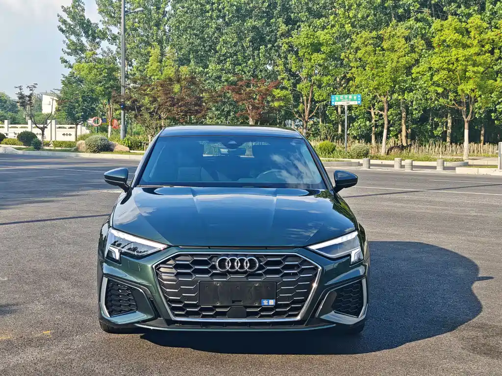 Audi A3 2025 — фото 3