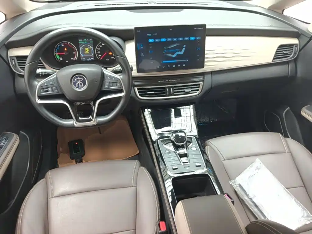 BYD Song MAX New Energy 2022 — фото 10