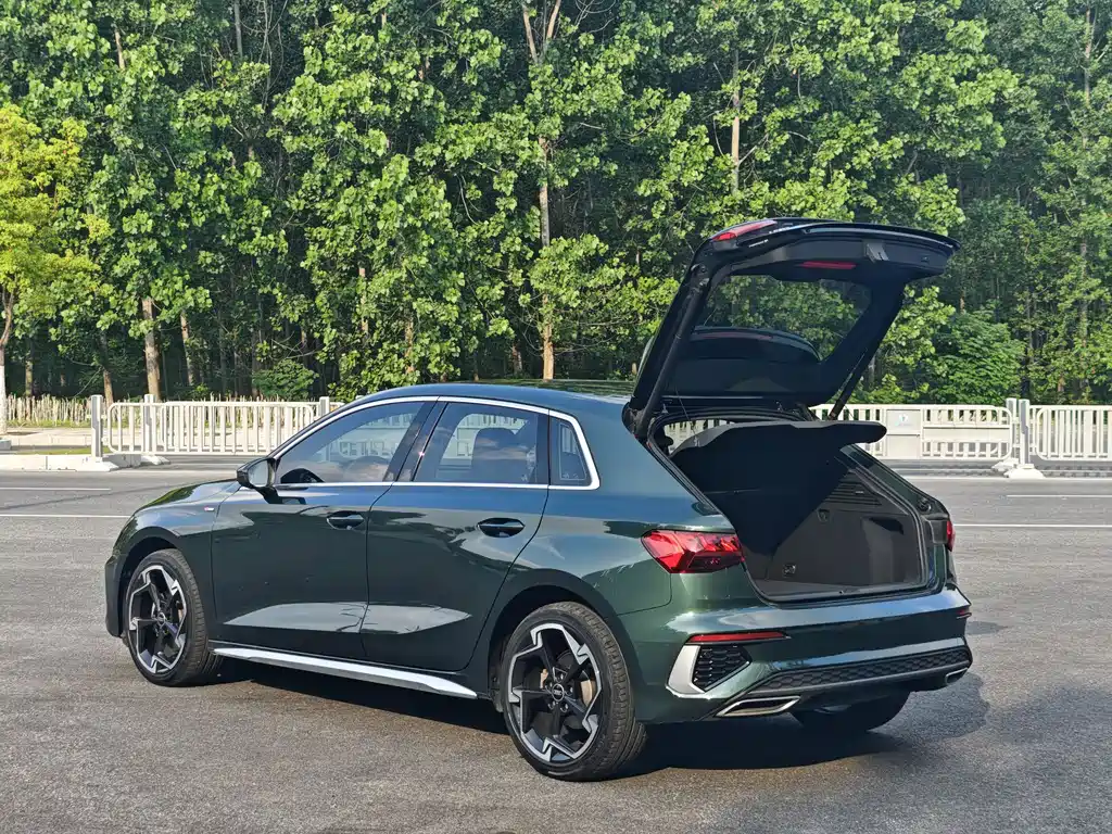 Audi A3 2025 — фото 23