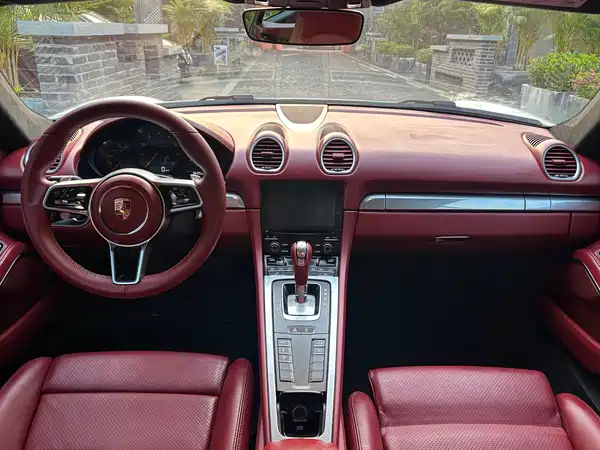 Porsche 718 2018