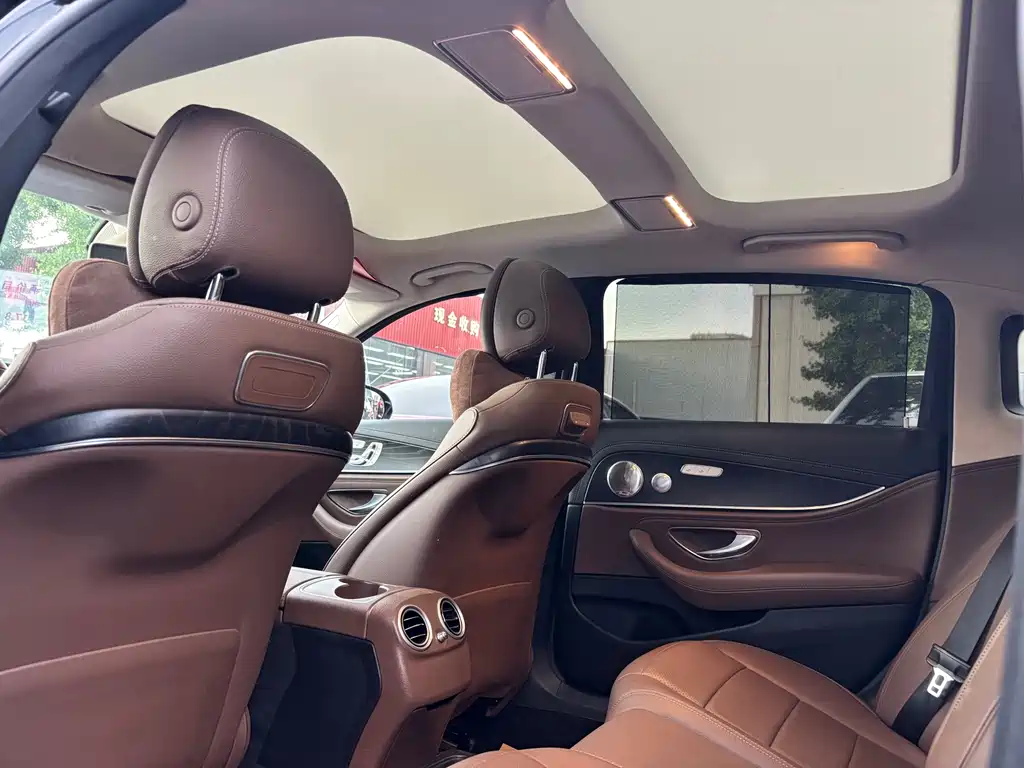 Mercedes-Benz E-Class 2018