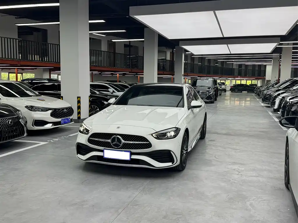 Mercedes-Benz C-Class 2022 — фото 1