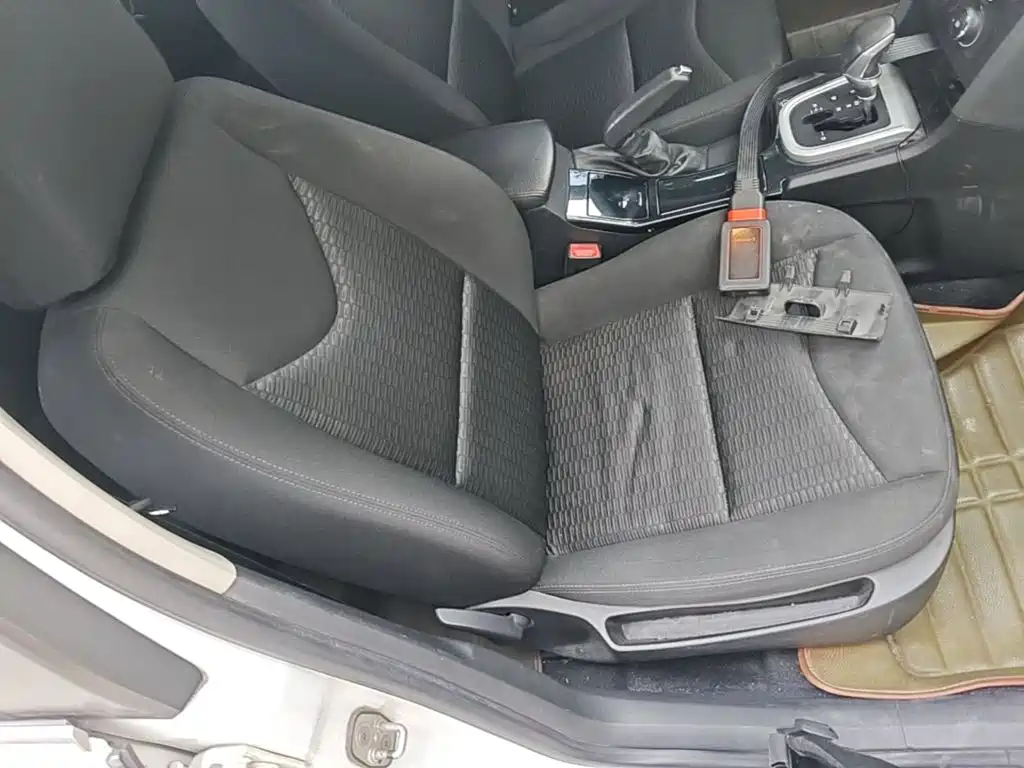 Citroen C4L 2015 — фото 25