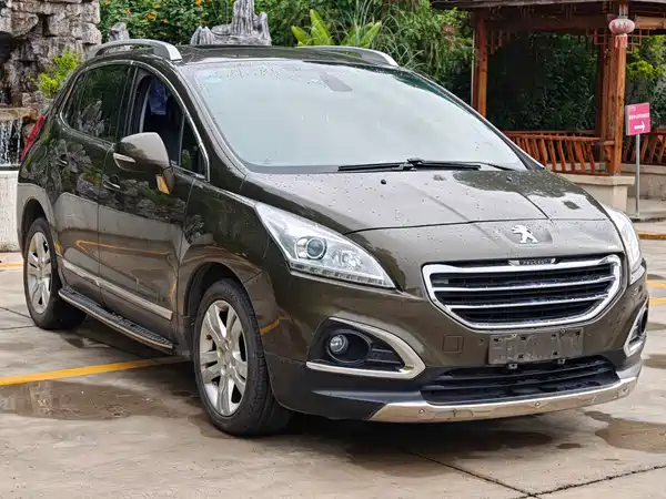 Peugeot 3008 2013