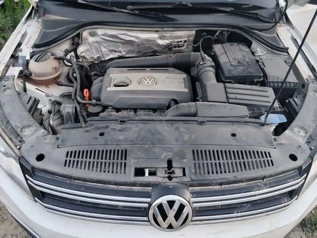 Volkswagen Tiguan 2014 — фото 17