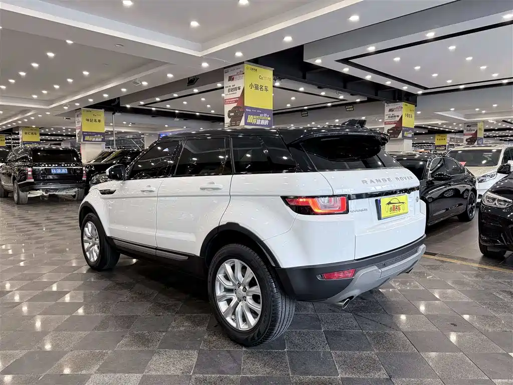 Land Rover Evoque 2018 — фото 10