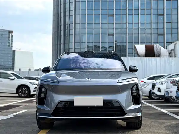 NIO ES6 2025