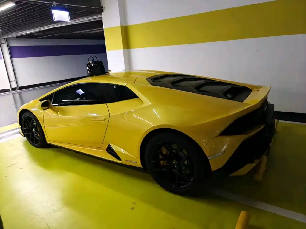 Lamborghini Huracán 2021 — фото 2