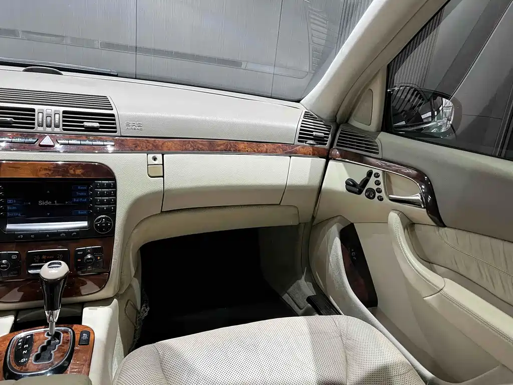 Mercedes-Benz S-Class 2005 — фото 15