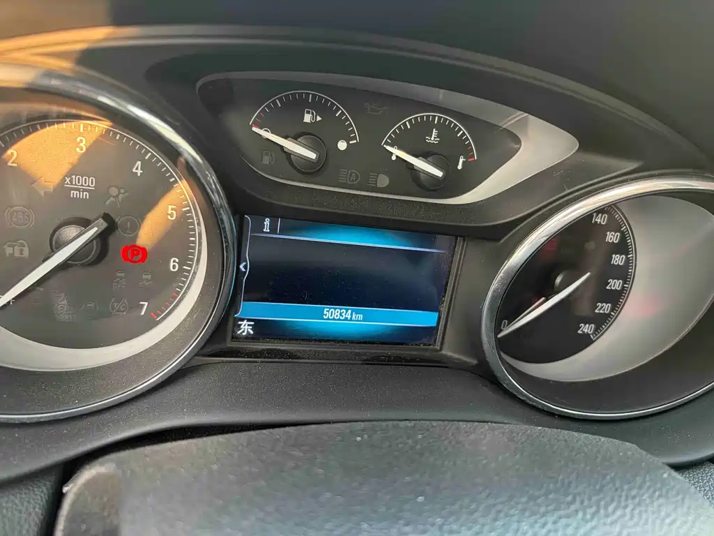Buick Envision Plus 2019 — фото 3