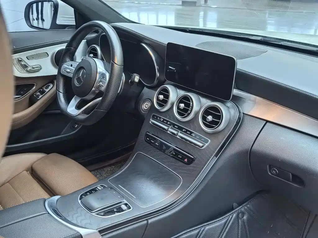 Mercedes-Benz C-Class 2021 — фото 14