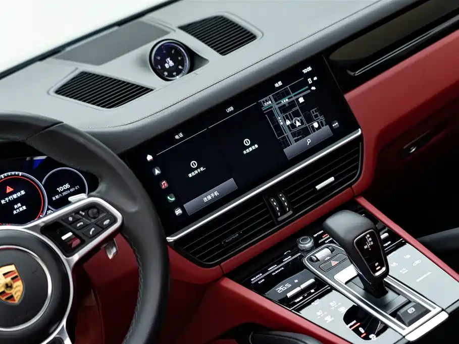 Porsche Cayenne 2022 — фото 15