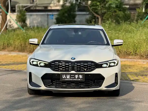 BMW 3 Series 2024
