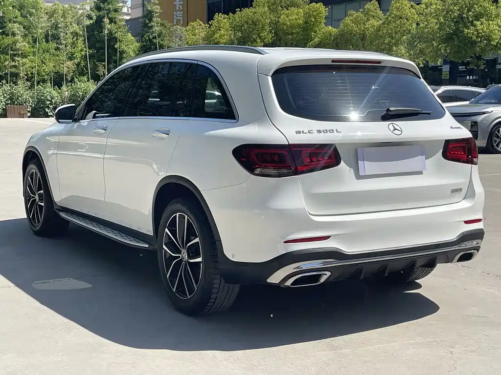 Mercedes-Benz GLC 2020 — фото 16