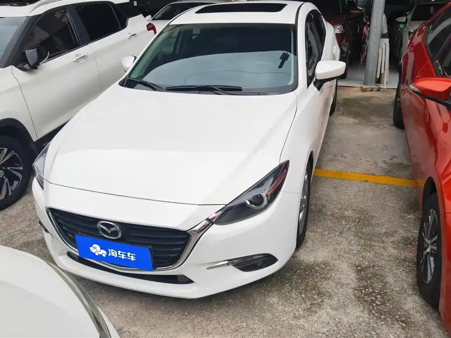 Mazda 3 Axela 2019 — фото 2