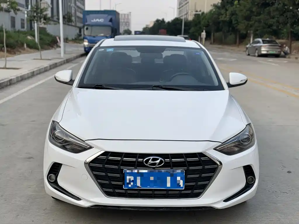 Hyundai Celesta 2020 — фото 12