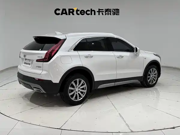 Cadillac XT4 2023